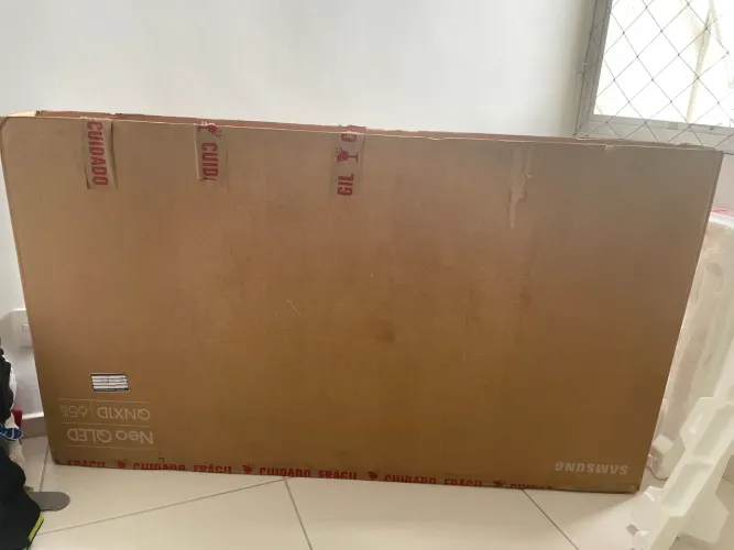 Caixa papelão para tv 65?