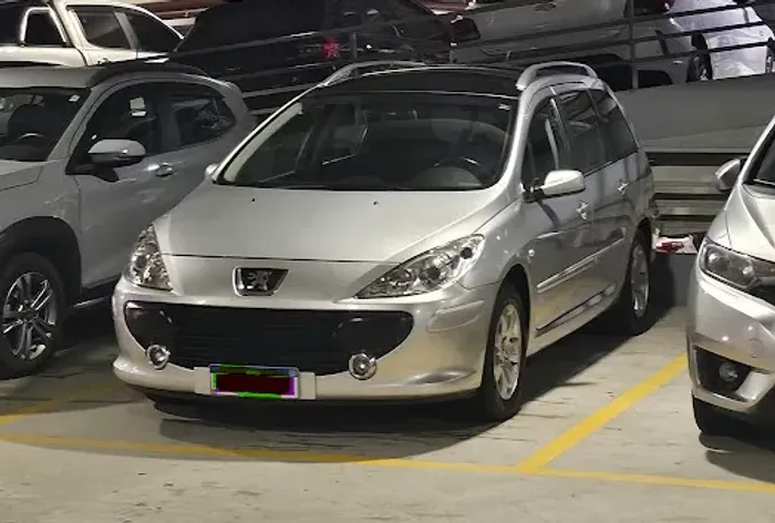 Peugeot 307 SW Allure 2.0 16V 5P Aut. 2008