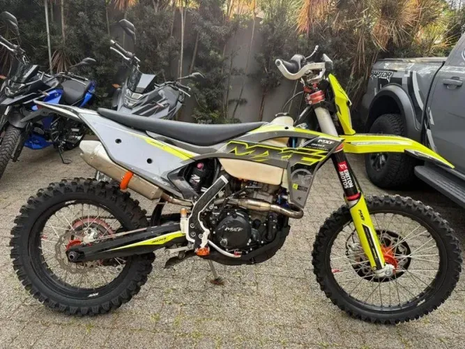 MXF 300 RXS 4T 2022