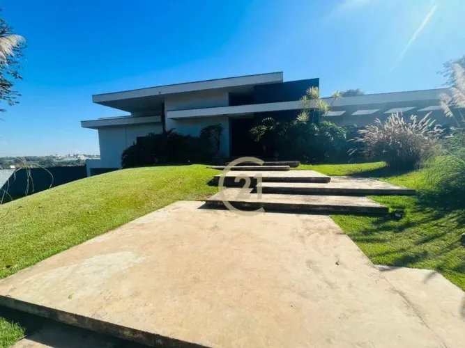 Casa para venda ou locação no Condomínio Recanto das Flores - Recanto das Flores em Indaia