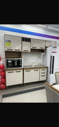 Armário de cozinha modular com frente Gratis