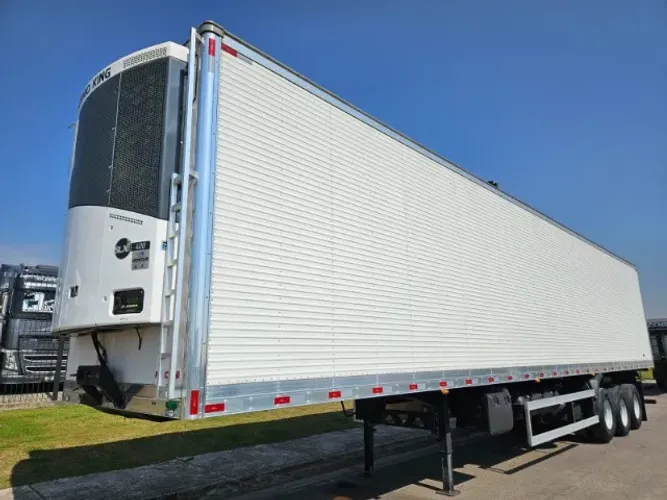 Câmara Fria Facchini Ano 24 Motor Thermo King SLX 400 28 plts baú Canaletado