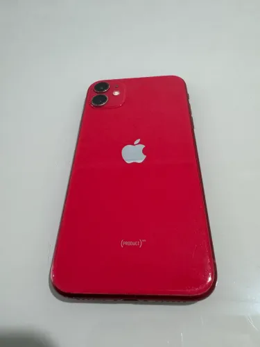 iPhone 11 - 128gb - RED