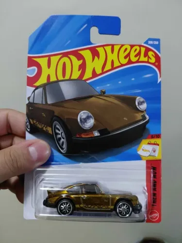 Porsche 911 RS 2.7 carreira Super treasure hunt