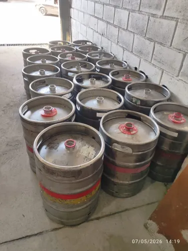 Barril de chopp vazio 
