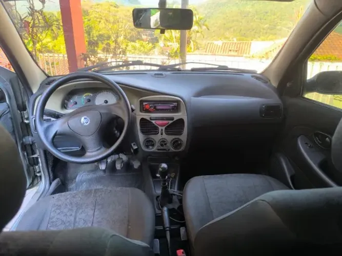 Fiat Palio 1.0 Economy Fire Flex 8V 4P 2010