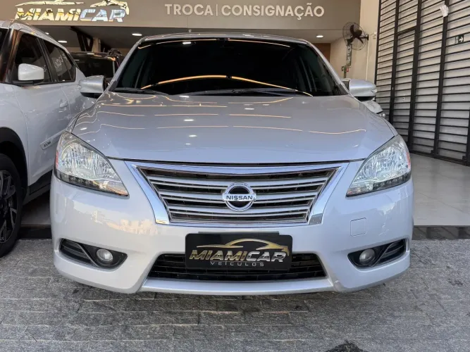Nissan Sentra SL 2.0 Flexstart 16V Aut. 2014