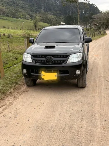 Toyota Hilux CD D4-d 4X4 2.5 16V 102cv TB Dies. 2008