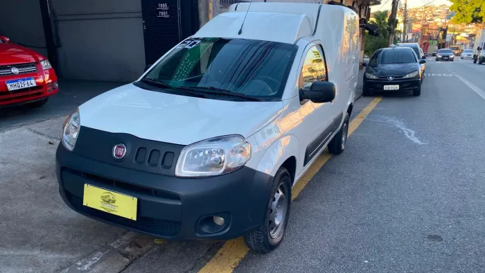 Fiat Fiorino Furgão Work. Hard 1.4 Flex 8V 2P 2020