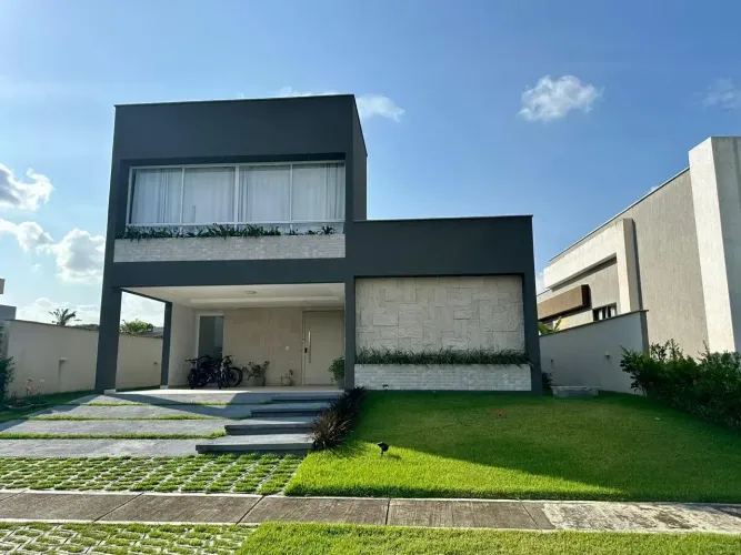 Casa de Condomínio Fechado Mobiliada, com preço de OPORTUNIDADE.