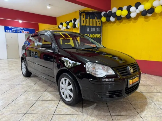 Volkswagen Polo 1.6 MI Flex 8V 4P 2011