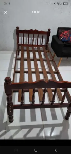 Cama de Madeira Solteiro