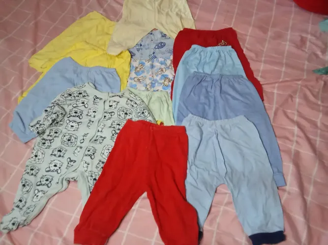 Vende-se roupas RN