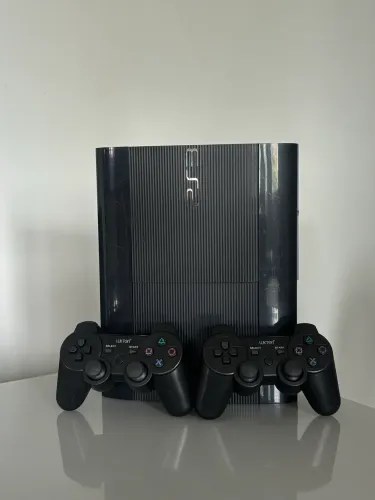 Ps3 super slim 2 controles DESTRAVADO COM JOGOS LOJA GARANTIA