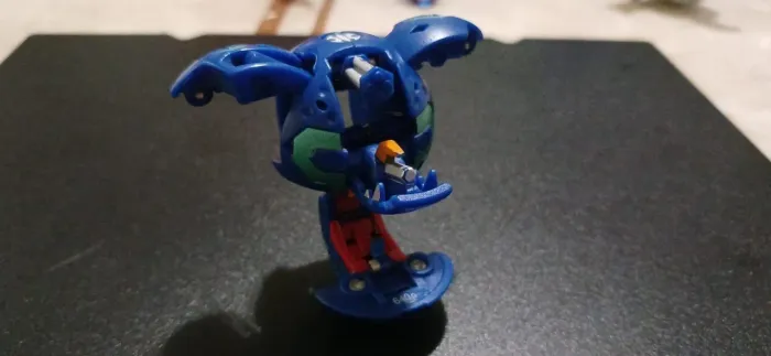 Bakugan Spindle aquos