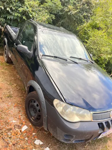 Fiat Strada 1.4 MPI Fire Flex 8V CS 2011