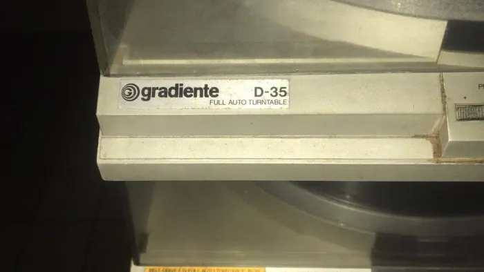 Toca discos gradiente D35