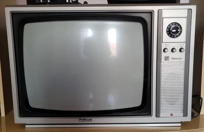 Tv Antiga National Panacolor Anos 80 TC212S