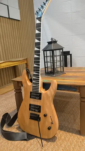 Guitarra Jackson JS Series JS22 DKA dinky