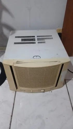 Ar condicionado de janela