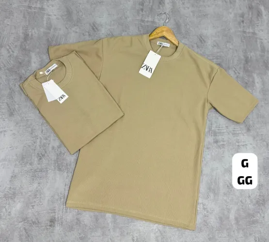 Camisas texturizada modelo Zara 