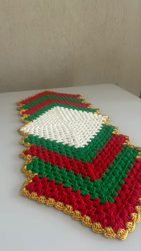 passadeira de crochê feita a mão