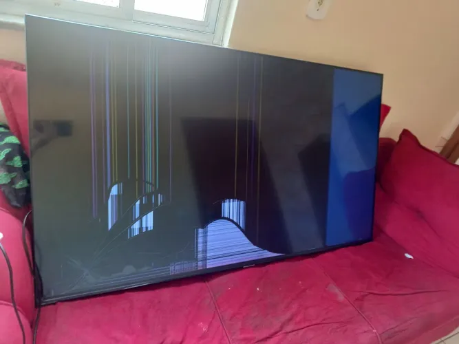 Tv Samsung para retirar peças