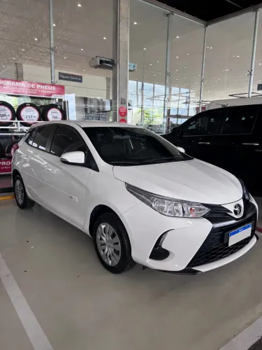Toyota Yaris XL 1.5 Flex 16V 5P Aut. 2023