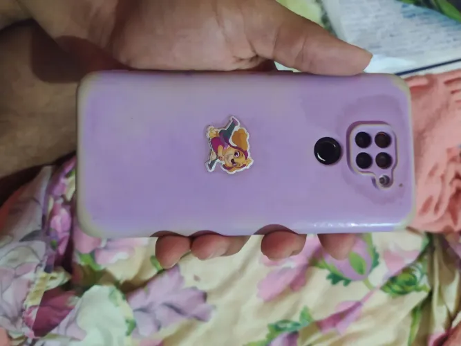 Celular quebrado Redmi 9