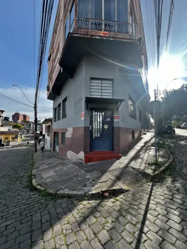 BENTOALVES aluga sala térrea, com 350 metros quadrados, no Pio X - Caxias do Sul - RS