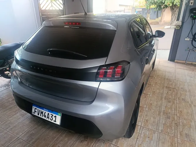 Peugeot 208 Like 1.0 Flex 6V 5P Mec. 2023