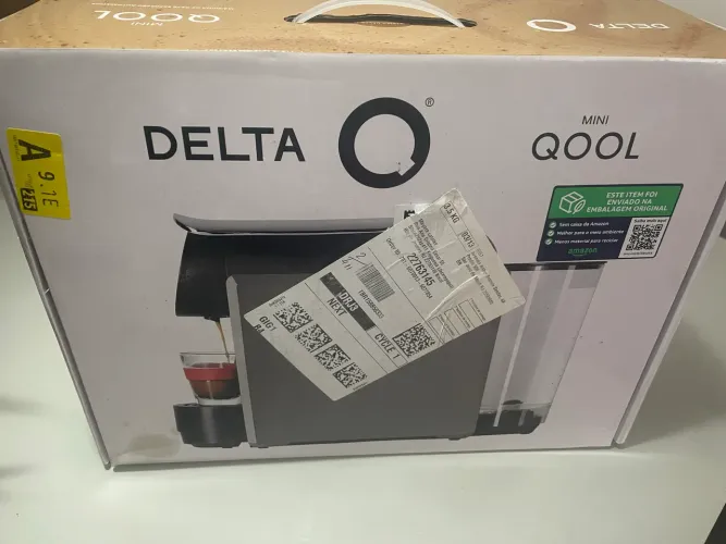 Cafeteira expresso NUNCA USADA NA CAIXA
