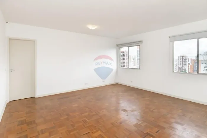 Apartamento à venda, 3 dormitórios, 1 suíte, 1 vaga, metrô PUC, Perdizes, SP