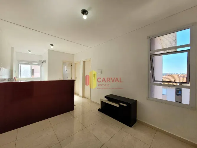 Apartamento com 2 dormitórios para alugar, 48 m² por R$ 1.671,67/mês - Vargeão - Jaguariún