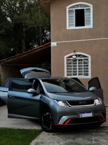 BYD Dolphin EV (Elétrico) 2026