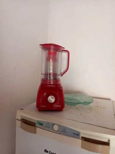 Vendo um liquidificador