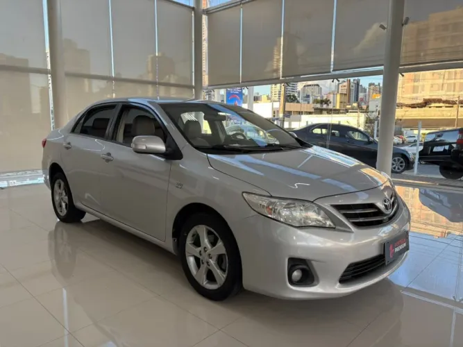 Toyota Corolla 2.0 XEI 16V Flex 4P Automatico 2013