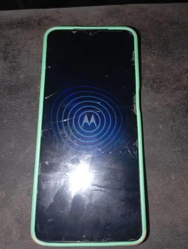 MOTO E22