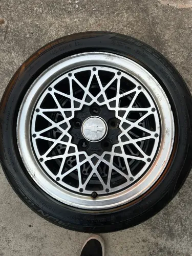 Rodas BBs de Omega 5/110 +pneus (Tenho adaptador 4/100)