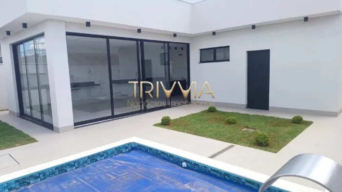 Casa à venda em condomínio fechado Zona Sul | Sofisticação, conforto e lazer completo