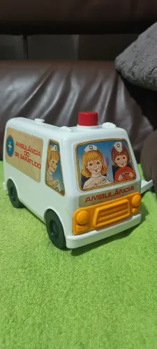 Brinquedo antigo