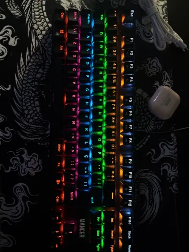 Teclado Mecânico Gamer Mancer Shade MK3 - RGB / Switch Huano Vermelho (Estado de Novo)