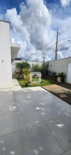 Casa para venda no bairro Novo Mundo