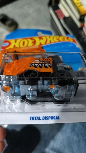 Hotwheels - Caminhão de Lixo - T-Hunt- Total Disposal 