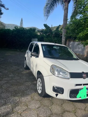 Fiat Uno Attractive 1.0 EVO Fire Flex 8V 5P 2016