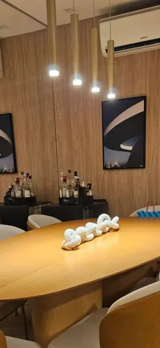 Luminária teto pendente 4 pêndulos
