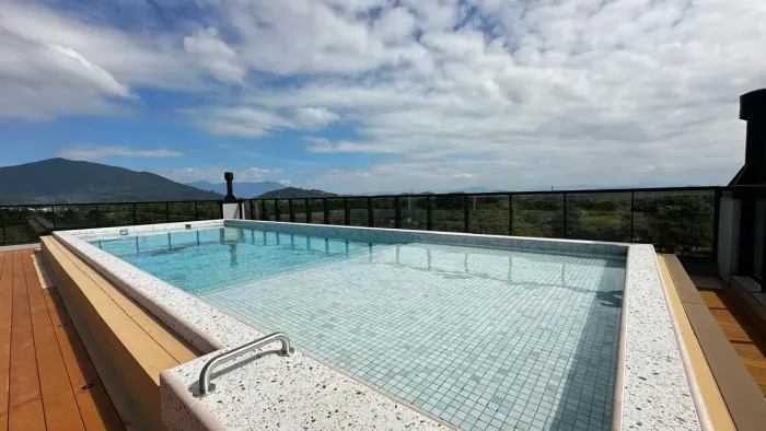 Apartamento Duplex Novo no Campeche 2 Dormitórios 82 m² Lazer Completo