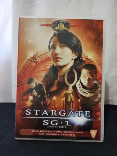 Stargate SG 1- tempora 10 (discos 4 e 5)
