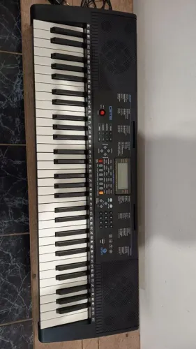 Teclado eletrônico