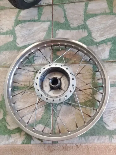 Roda dianteiro 